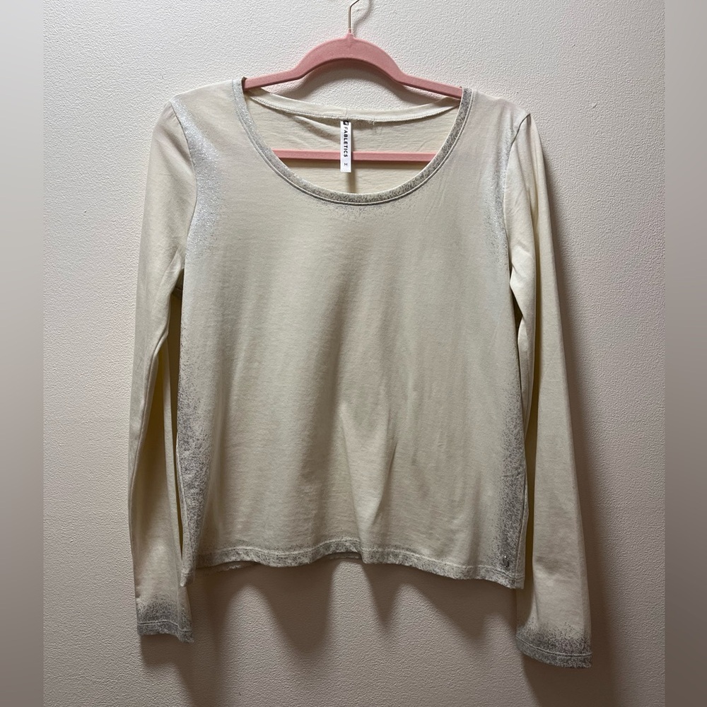 Fabletics Laurel Chic Long Sleeve Pull On T-Shirt, W, Sz M, Oatmeal/Silver Trim